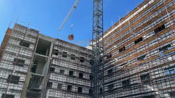 К концу года откроют новый корпус Александровской больницы